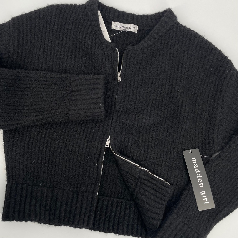 NWT Madden Girl Chunky Wide Rib Knit Cropped Cadigan Women M‎ Black Double Zip